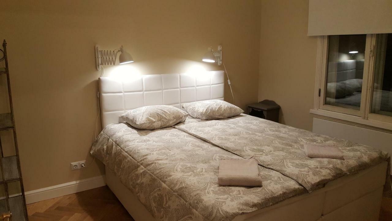 Modern History Apartment ทาลลินน์ ภายนอก รูปภาพ