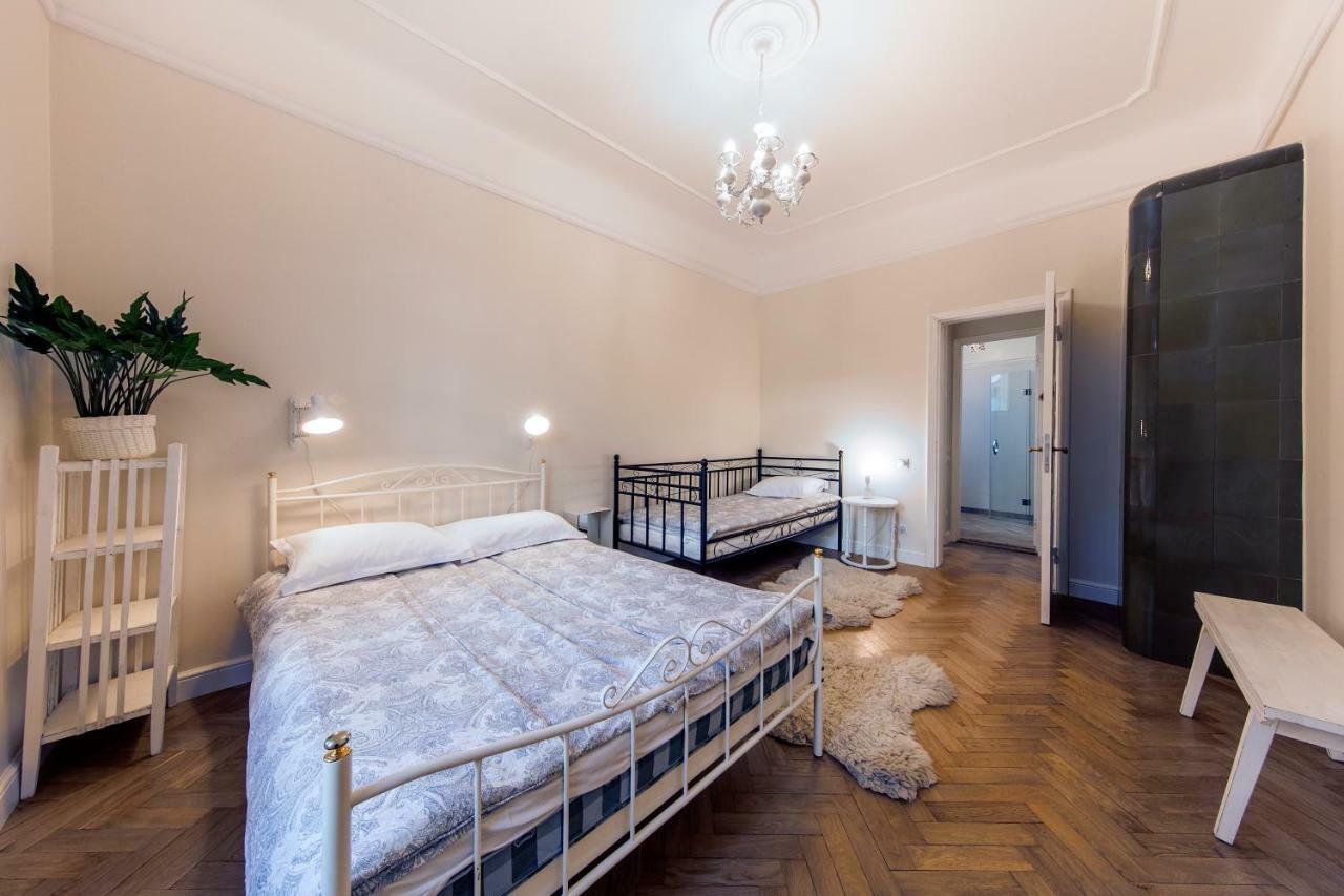 Modern History Apartment ทาลลินน์ ภายนอก รูปภาพ