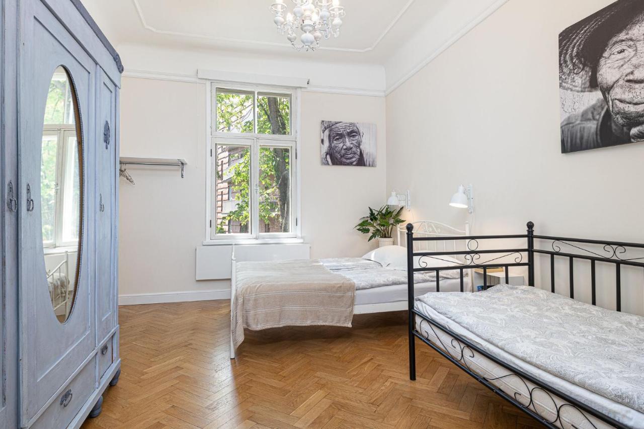Modern History Apartment ทาลลินน์ ภายนอก รูปภาพ